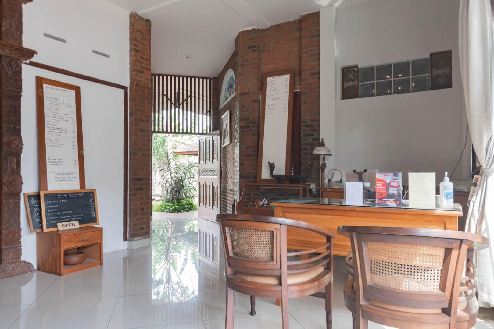 Reddoorz Plus Near Dago Pakar Bandung Exterior foto